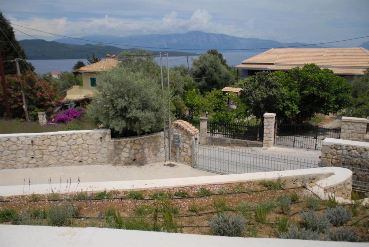 Gerakofolia-Villa Nikiana Ngoại thất bức ảnh